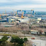 07 With Panoramic View *