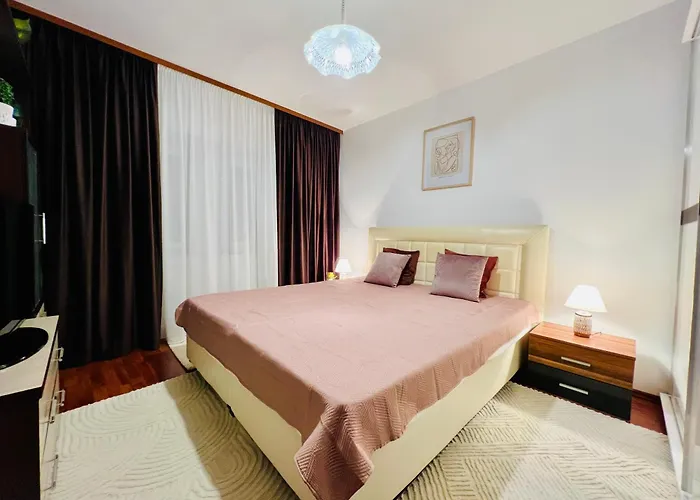 07 With Panoramic View Daire