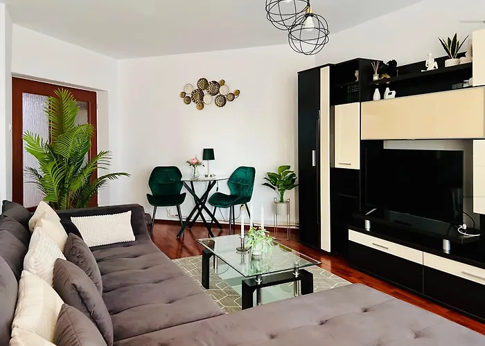 07 With Panoramic View Daire *